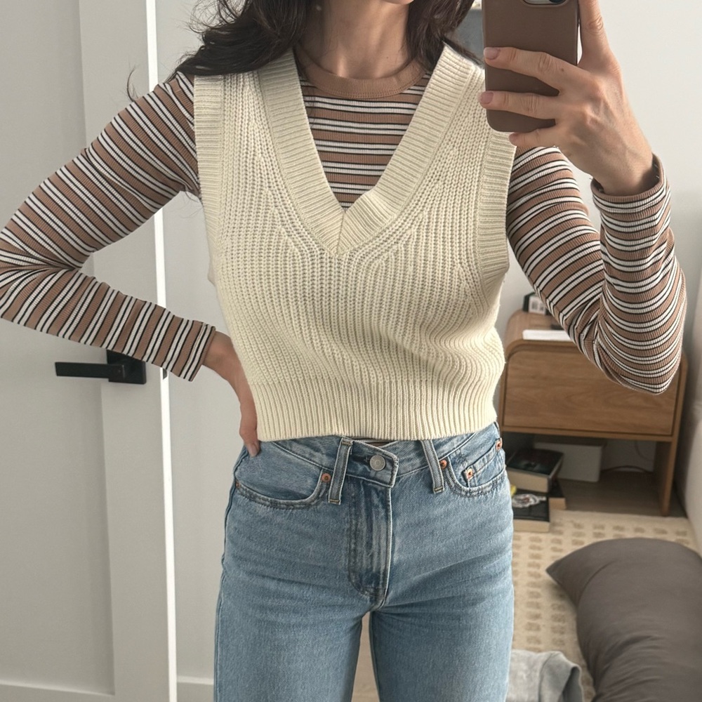 H&M Cream Knit V-Neck vest